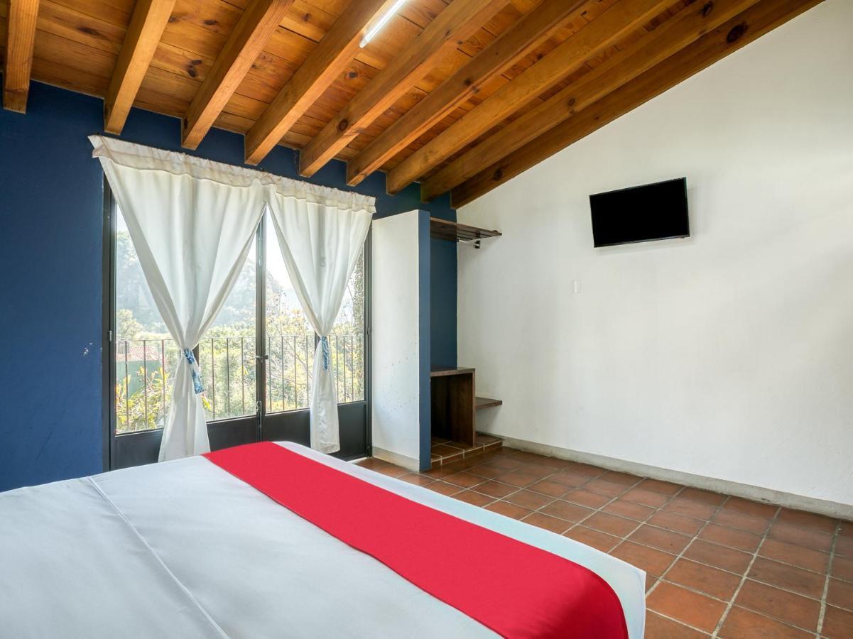 Hotel Marmil Малиналько Экстерьер фото